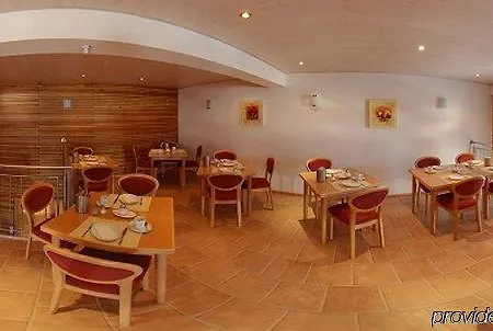 Businesshotel 3* Schramberg