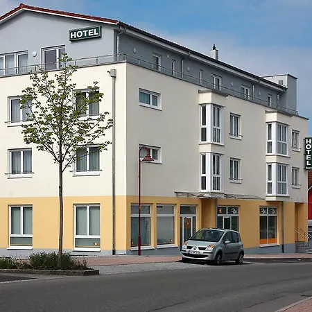 Otel Businesshotel Schramberg