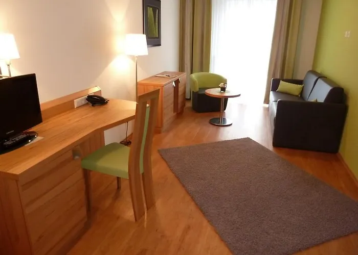 מלון Businesshotel 3*